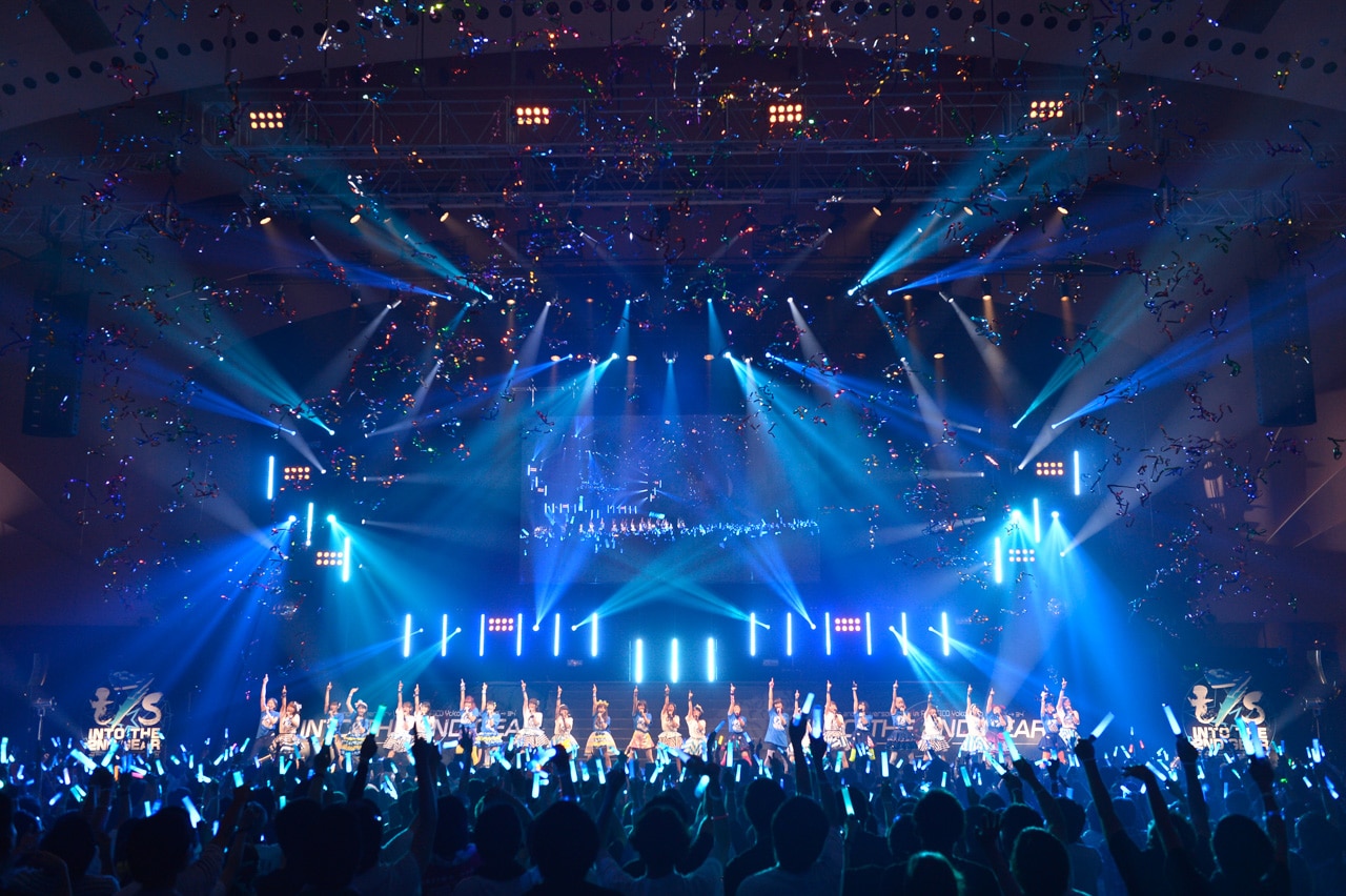Tokyo 7th シスターズ「t7s 2nd Anniversary Live 16'→30'→34' -INTO THE 2ND GEAR-」のワンシーン。