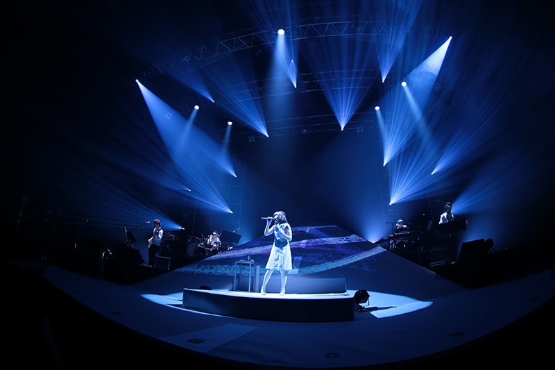 やなぎなぎ「やなぎなぎ LIVE "Follow Your Tracks"」のワンシーン。