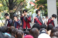 SUPER★DRAGON（撮影：笹森健一）