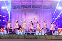 「PASSPO☆的・野外音楽堂＝所沢航空公園～史上最大の野外ワンマンフライト～」の様子。