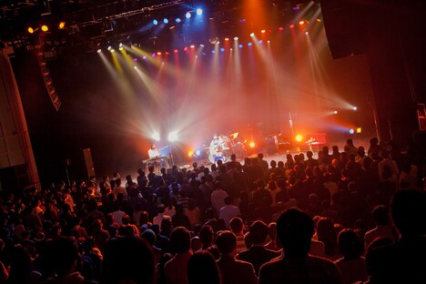 「吉澤嘉代子とうつくしい人たちツアー」追加公演の様子。（撮影：田中一人）