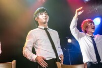 左から綾介、春斗。（撮影：牛島康介）