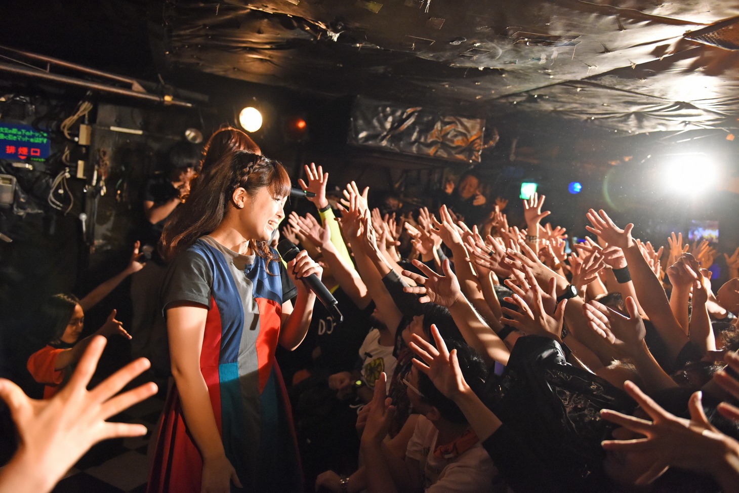 BiSワンマンライブ「Brand-new idol Society」の様子。