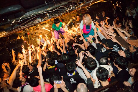 BiSワンマンライブ「Brand-new idol Society」の様子。（写真提供：WACK）