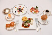 夜の部「バースデーショー」で振る舞われた指原莉乃考案のフルコースメニュー。