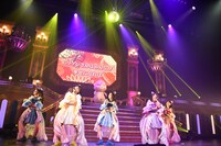 たこやきレインボー「なにわンダーランド2016 ～ひみつのティーパーティー～」の様子。