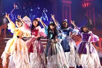 たこやきレインボー「なにわンダーランド2016 ～ひみつのティーパーティー～」の様子。