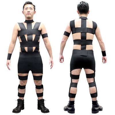 「公式・HOT LIMITスーツ」着用画像