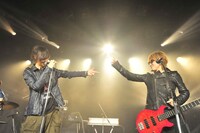 minus(-)とJのセッションの様子。（Photo by MASA）