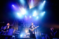 THE ORAL CIGARETTES「唇ワンマン TOUR 2016～キラーチューン祭り東名阪ワンマンの巻～」東京・Zepp Tokyo公演の様子。（Photo by Viola Kam [V'z Twinkle]）