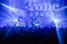 THE ORAL CIGARETTES「唇ワンマン TOUR 2016～キラーチューン祭り東名阪ワンマンの巻～」東京・Zepp Tokyo公演の様子。（Photo by Viola Kam [V'z Twinkle]）