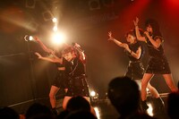 フィロソフィーのダンス（撮影：後藤壮太郎）