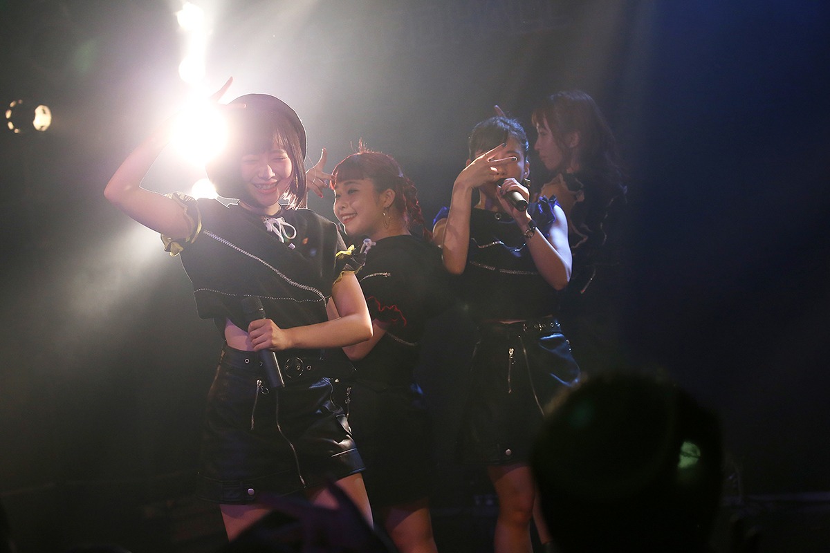 フィロソフィーのダンス（撮影：後藤壮太郎）