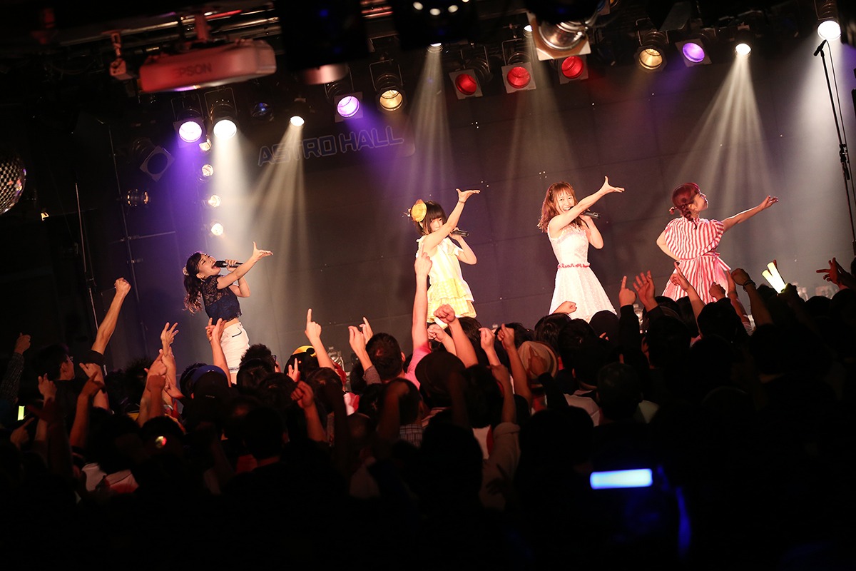 フィロソフィーのダンス。（撮影：後藤壮太郎）