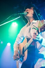 石崎ひゅーい（Photo by Daisuke Miyashita）