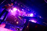 エドガー・サリヴァンのライブの様子。（撮影：安藤みゆ）