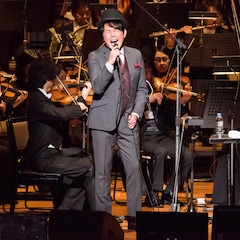 佐藤竹善、54年ぶりの雪の日に総勢80名超えるオーケストラと初共演