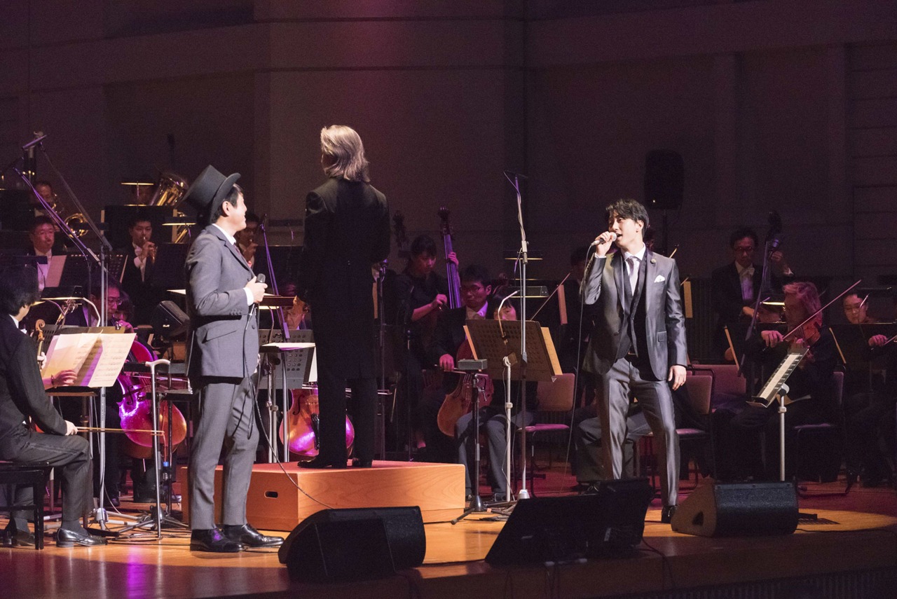 左から佐藤竹善、村上佳佑。（Photo by Ryota Mori）