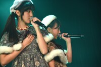 左から星里奈、井上姫月。