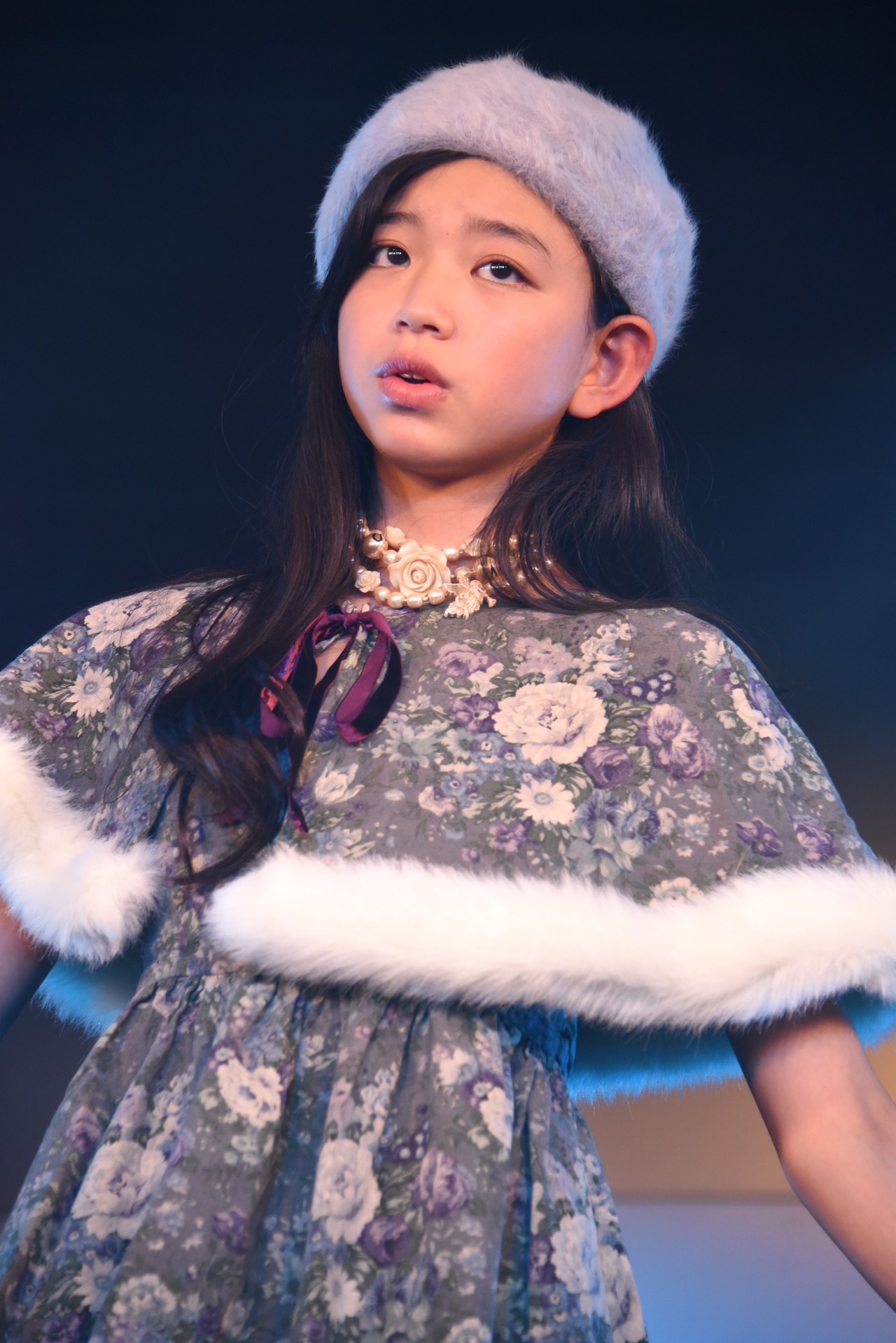 吉田万葉