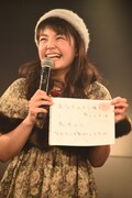 「さよならのプリエール」の歌詞について語る我妻桃実。