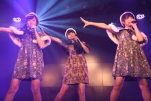 左から星里奈、阿部かれん、鉄戸美桜。