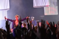 Charisma.com（Photo by Megumi Suzuki）