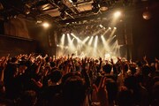 lovefilm「1st tour “livefilm”」最終公演の様子。（Photo by Yuki Kawamoto）