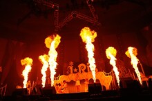 「Re:Call」をパフォーマンスするi☆Ris。（撮影：柴田恵理、上山陽介）