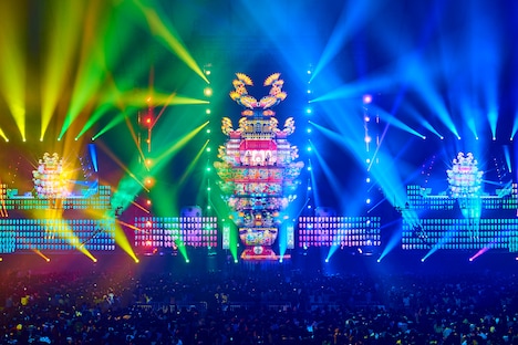 「ゆず20周年突入記念弾き語りライブ ゆずのみ」の様子。