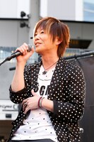 KISHOW（Vo）（撮影：草刈雅之）