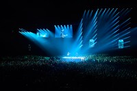 ゆず「ゆず20周年突入記念弾き語りライブ ゆずのみ」の様子。