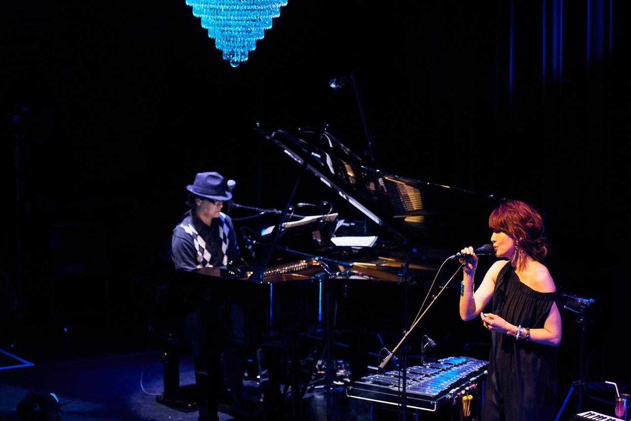 「My Little Lover☆acoakko at Billboard Live presented by 三井ガーデンホテルズ」の様子。（Photo by KIYOAKI SASAHARA）