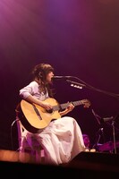 藤原さくら（Photo by Shinichi Kawashima, Yusuke Takamura）