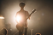 マッシュ(Vo, G)(Photo by Tetsuya Yamakawa)