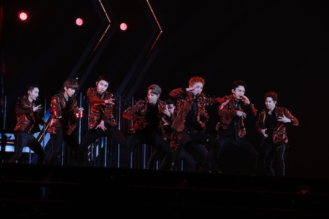 EXO「EXO PLANET #3 - The EXO'rDIUM in JAPAN」東京ドーム公演の様子。 （写真提供：エイベックス・ミュージック・クリエイティヴ）