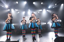 ロッカジャポニカ「ロッカジャポニカ 3rd TOUR ～Road to 1000～」LIQUIDROOM公演の様子。（撮影：笹森健一）