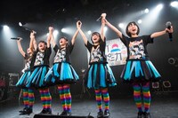 ロッカジャポニカ「ロッカジャポニカ 3rd TOUR ～Road to 1000～」LIQUIDROOM公演の様子。（撮影：笹森健一）