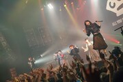 「BiSH FREE LIVE "iN THE END"」の様子。（撮影：外林健太）