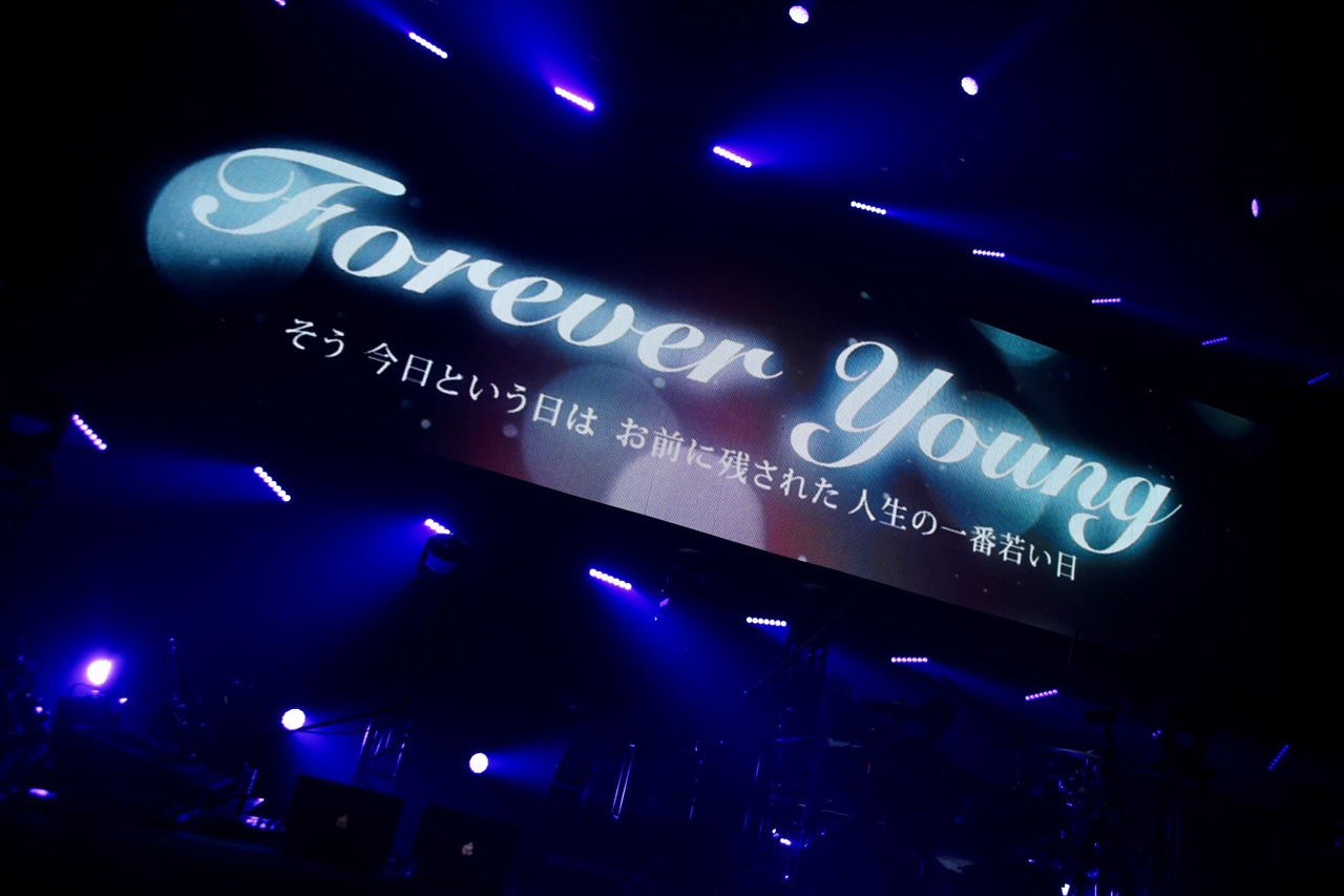 UVERworldの日本ガイシホール公演の様子。