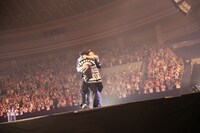 UVERworldの日本ガイシホール公演の様子。