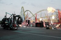 「h.ear on Wireless NC（MDR-100ABN）」×「WALKMAN」MAN WITH A MISSION編のメイキングシーン。