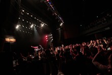 「田島貴男 ひとりソウルツアー 2016」東京・TSUTAYA O-EAST公演の様子。（撮影：柴田恵理）