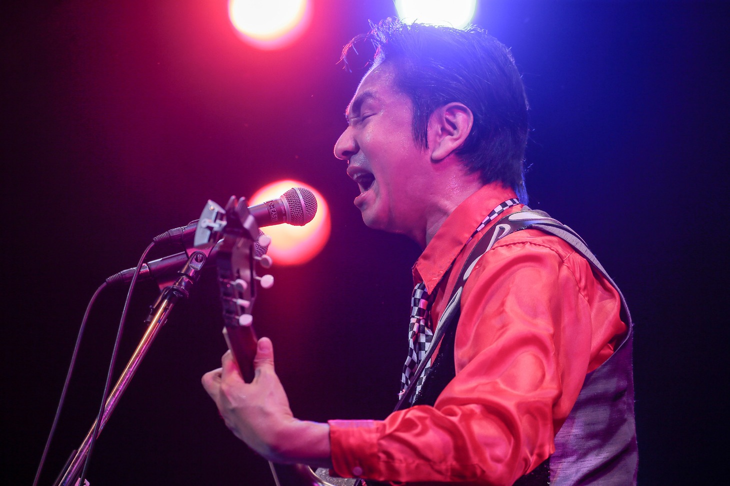 「田島貴男 ひとりソウルツアー 2016」東京・TSUTAYA O-EAST公演の様子。（撮影：柴田恵理）