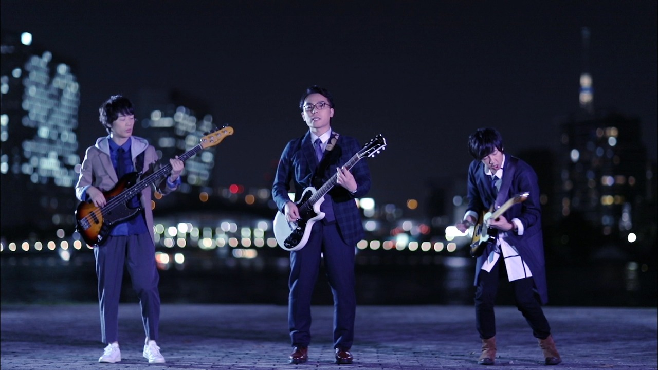 空想委員会「色恋狂詩曲」ミュージックビデオのワンシーン。