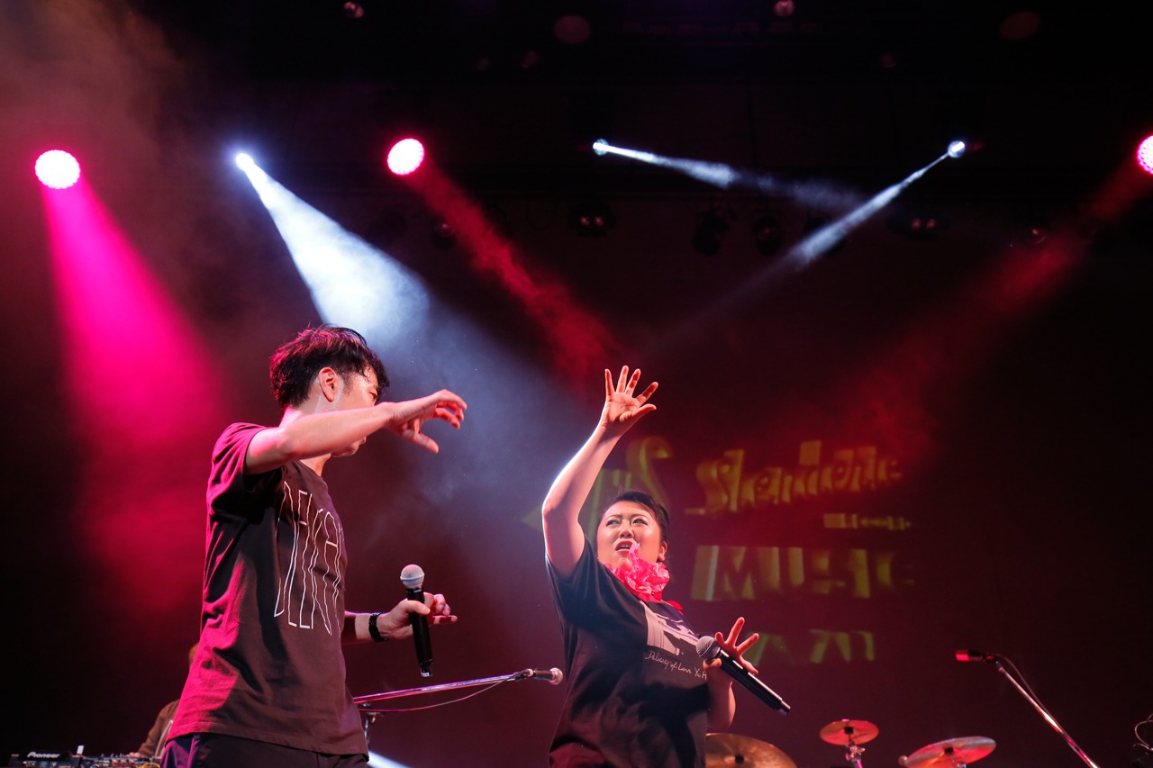 「SLENDERIE RECORD MUSIC AWARD」の様子。