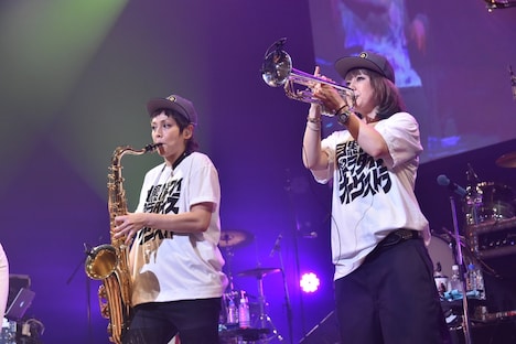 目黒パフィパラダイスオーケストラ（写真提供：Warner Music Japan）