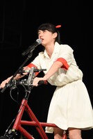 チャリで来たmei。