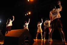 「TOWER RECORDS×CLUB CITTA' presents lyrical schoolスペシャルライブ」の様子。