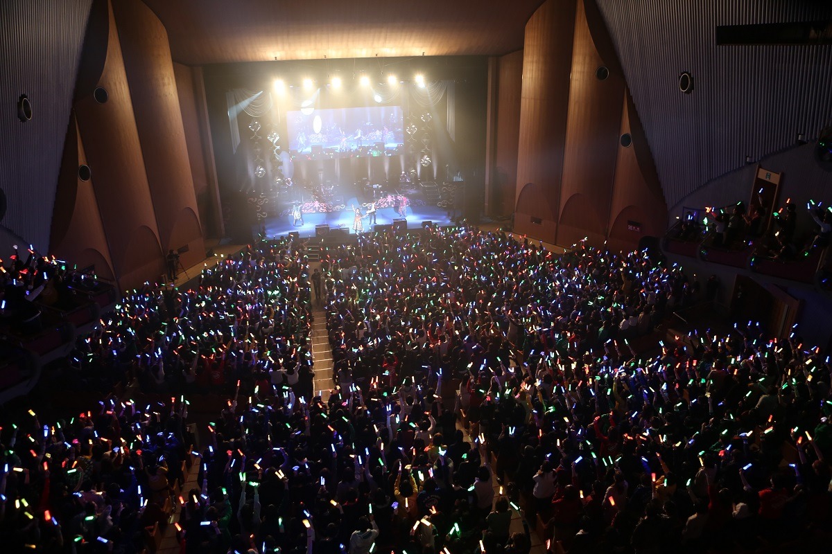 M.S.S Projectのライブの様子。